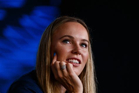 caroline wozniacki body paint|WATCH: Wozniacks SI body paint comes off in outtakes